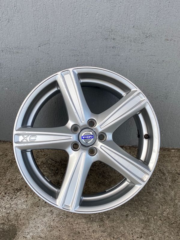 Volvo Alloy Wheels VULCANIS 19